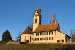 TITELBILD_Kirche: Kirche Uetikon am See in Morgenstimmung (Foto: Silvia Engi)
